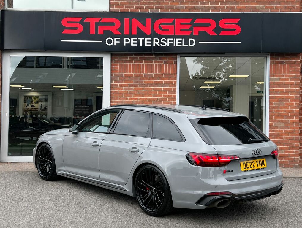 Audi RS4 Avant 2022 2.9 Tfsi V6 Carbon Black Estate Ti Black #2