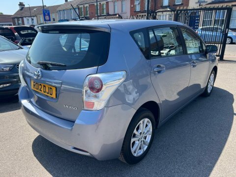 Toyota Verso 1.8 V-matic Tr Blue #5