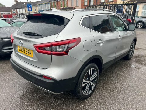 Nissan Qashqai 1.3 Dig-t N-connecta GU69BBN Silver #5