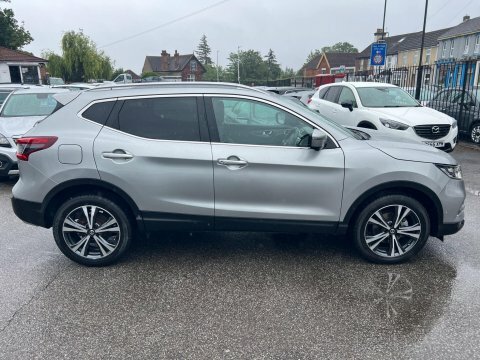 Nissan Qashqai 1.3 Dig-t N-connecta GU69BBN Silver #6