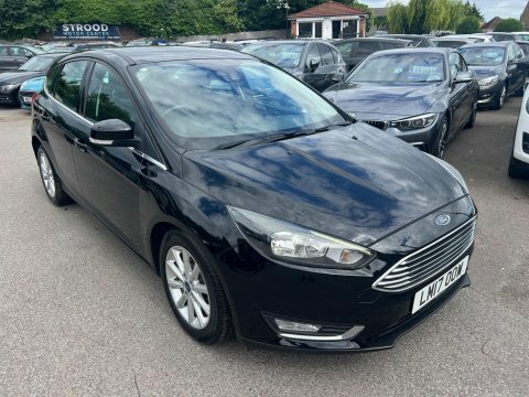 Ford Focus 1.0T Ecoboost Titanium Black