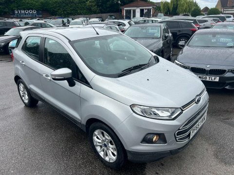 Ford Ecosport Hatchback  #7
