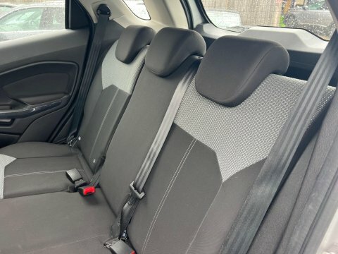 Ford Ecosport Hatchback  #26