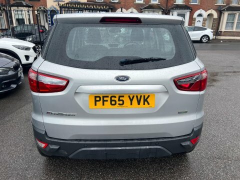 Ford Ecosport Hatchback  #4