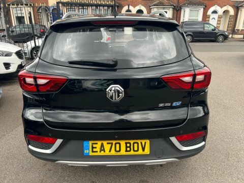 MG ZS 44.5Kwh Exclusive EA70BOV Black #4