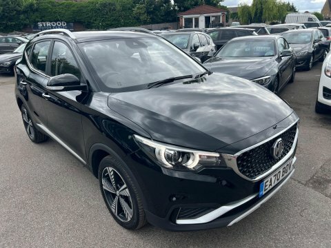 MG ZS 44.5Kwh Exclusive Black