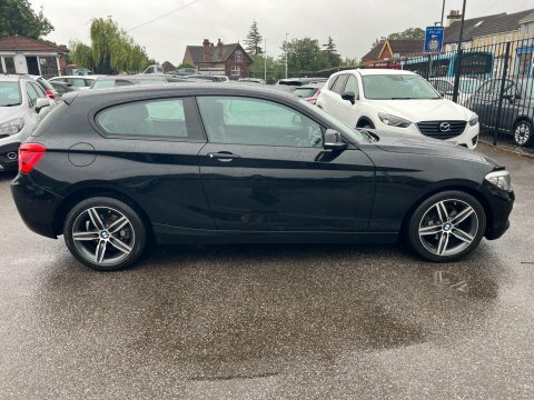 BMW 1 Series 1.5 118I Sport Black #6