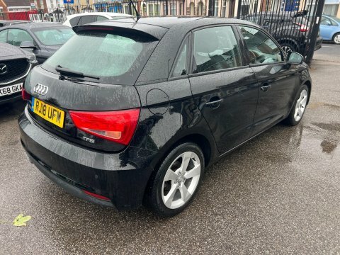 Audi A1 1.4 Tfsi Sport Black #5