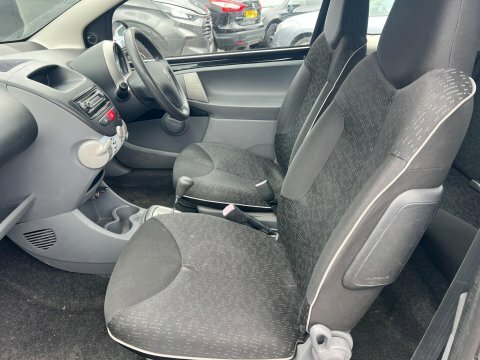 Peugeot 107 1.0 Active #14