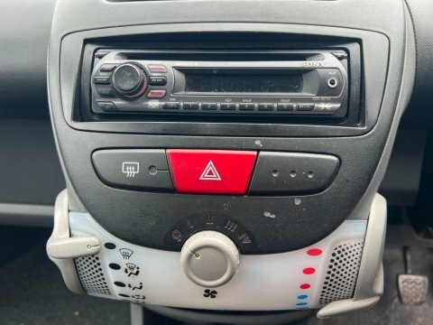 Peugeot 107 1.0 Active #17