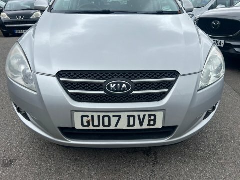 Kia Ceed Sr Black #8