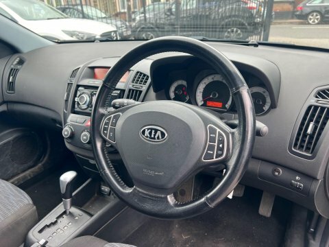 Kia Ceed Sr Black #15