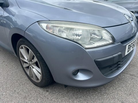 Renault Megane Convertible 1.4 Red #10