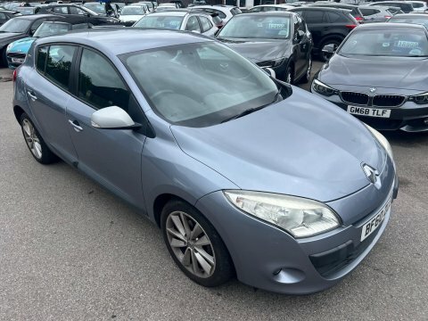 Renault Megane Convertible 1.4 Red #7