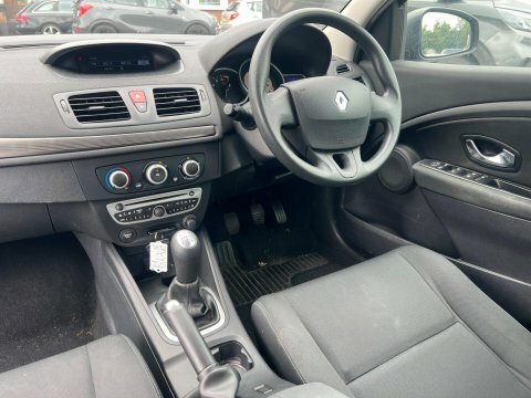 Renault Megane Convertible 1.4 Red #13