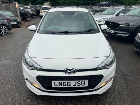 Hyundai I20 1.2 Blue Drive White #2