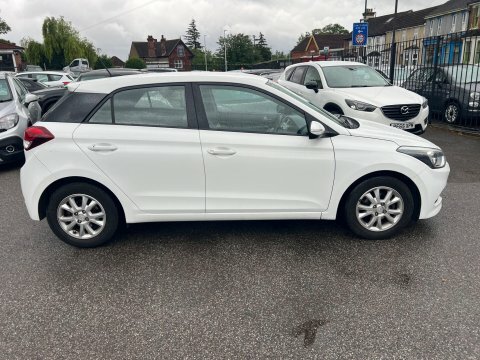 Hyundai I20 1.2 Blue Drive White #6