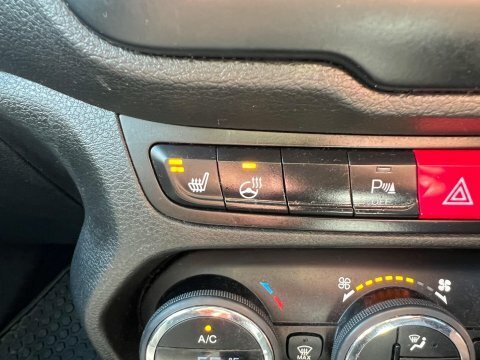 Jeep Renegade Longitude Red #32