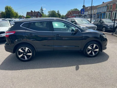 Nissan Qashqai 1.2 Dig-t N-connecta GU66LZJ Black #6