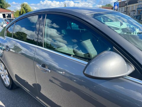 Vauxhall Insignia Se Cdti Ecoflex Black #13