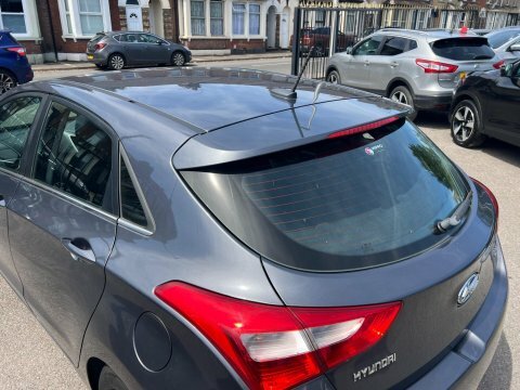 Hyundai I30 Active Blue Drive Silver #16