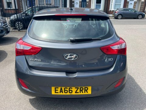 Hyundai I30 1.4 Blue Drive Grey #4