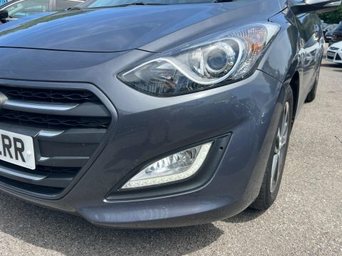 Hyundai I30 Active Blue Drive Silver #10