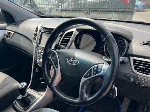 Hyundai I30 Active Blue Drive Silver #17