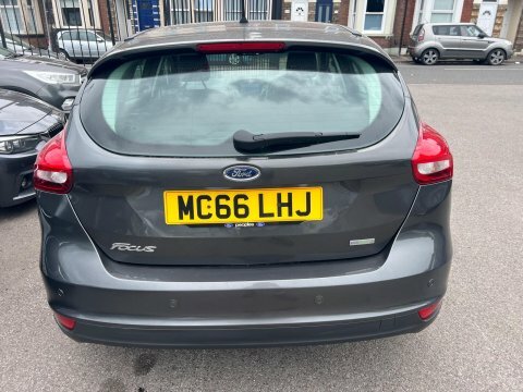 Ford Focus 1.0T Ecoboost Titanium MC66LHJ Grey #4