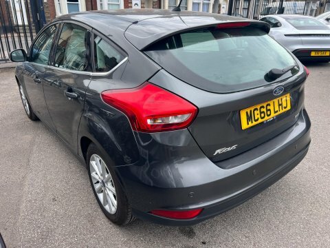 Ford Focus 1.0T Ecoboost Titanium MC66LHJ Grey #3