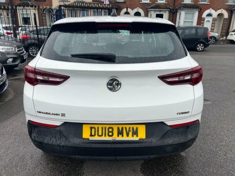 Vauxhall Grandland X 1.2 Turbo Se White #4