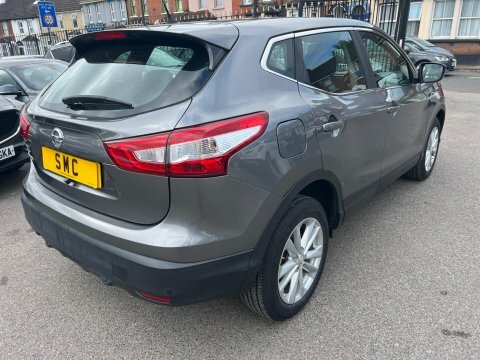 Nissan Qashqai 1.2 Dig-t Acenta Grey #5