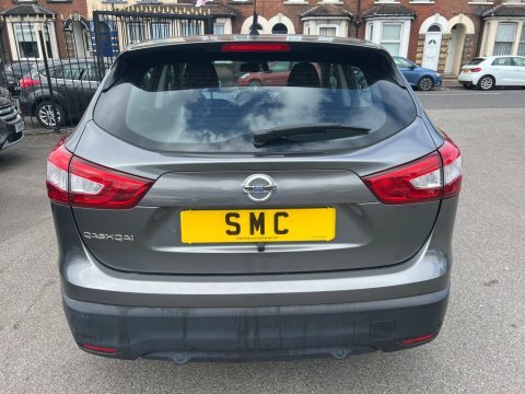 Nissan Qashqai 1.2 Dig-t Acenta Grey #4
