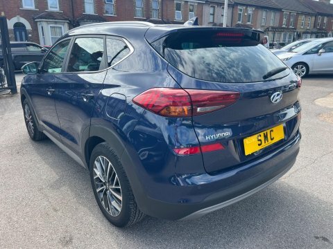 Hyundai Tucson 1.6 T-gdi Premium Black #3