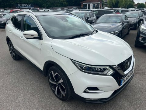 Nissan Qashqai 1.3 Dig-t Tekna DL69NHN White