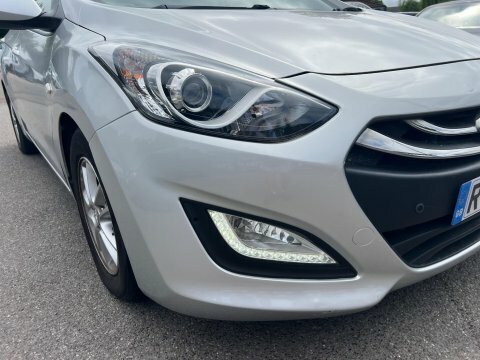 Hyundai I30 Crdi Se Nav Silver #11