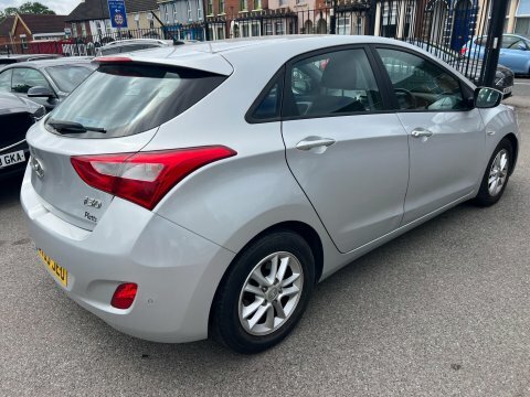 Hyundai I30 1.6 Active Silver #5