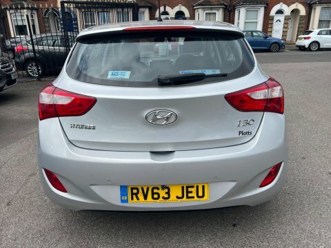Hyundai I30 1.6 Active Silver #4