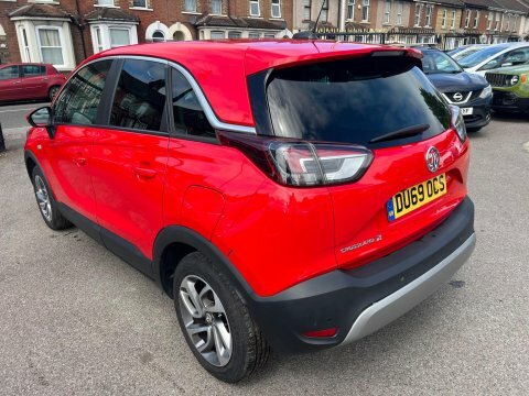 Vauxhall Crossland X 1.2 Tech Line Red #3