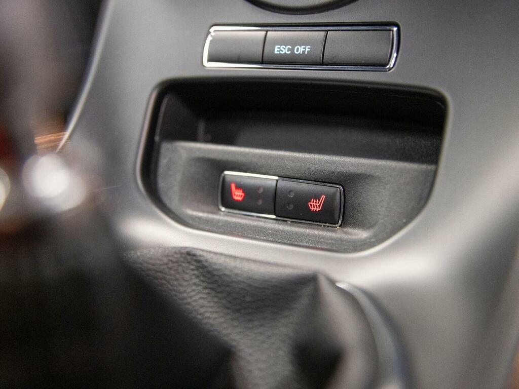 Ford Fiesta Studio Red #25