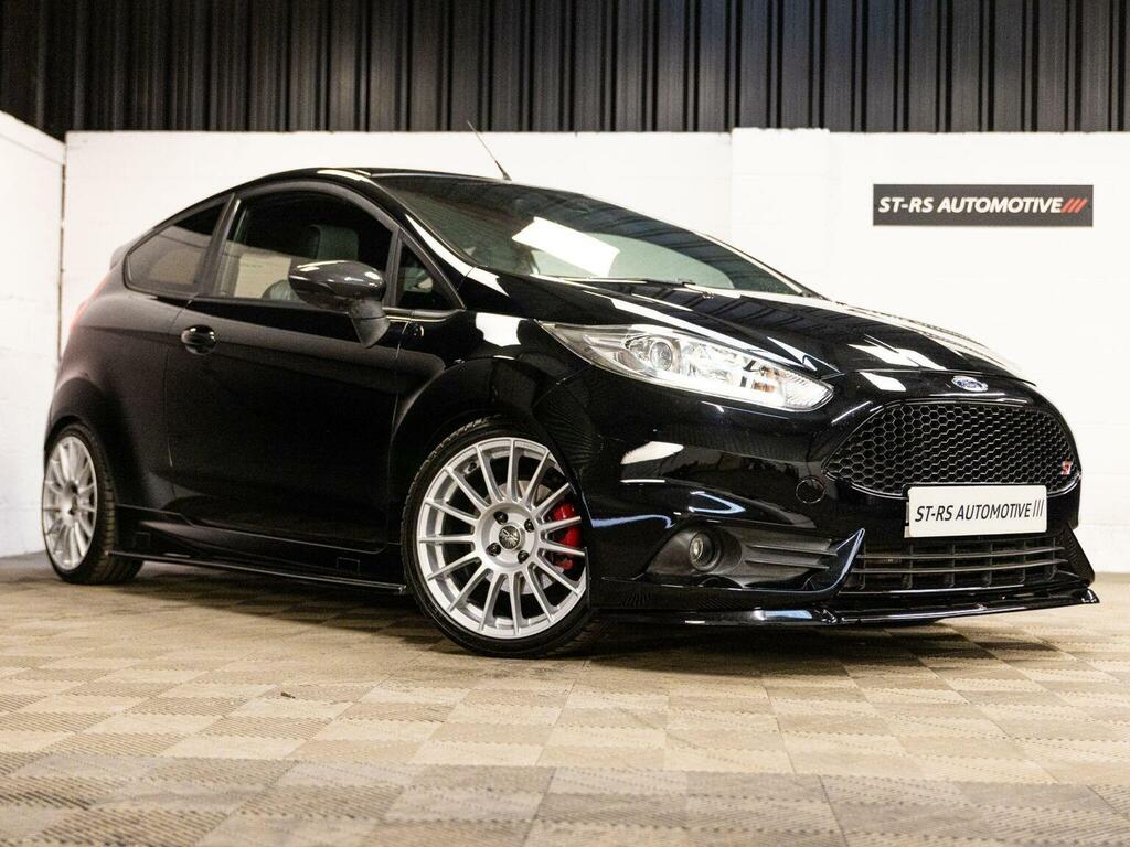 Ford Fiesta 1.6T Ecoboost St-3 Euro 6 Black