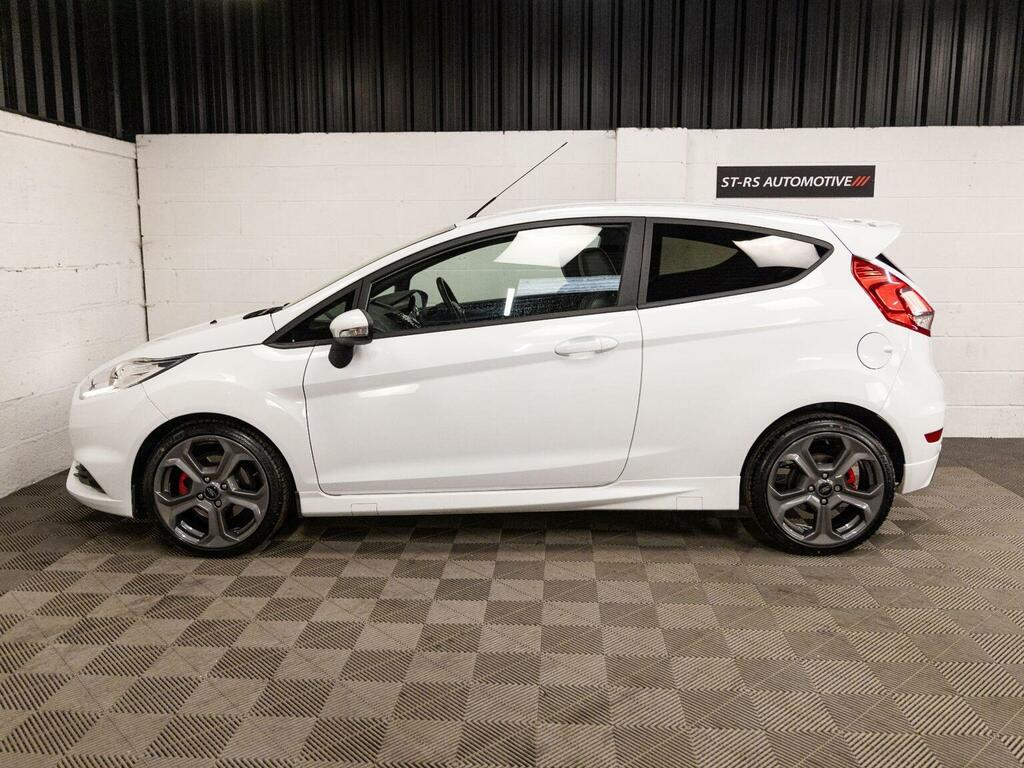 Ford Fiesta Hatchback 1.6T Ecoboost St-2 Euro 6 201717 LM17ORO White #4