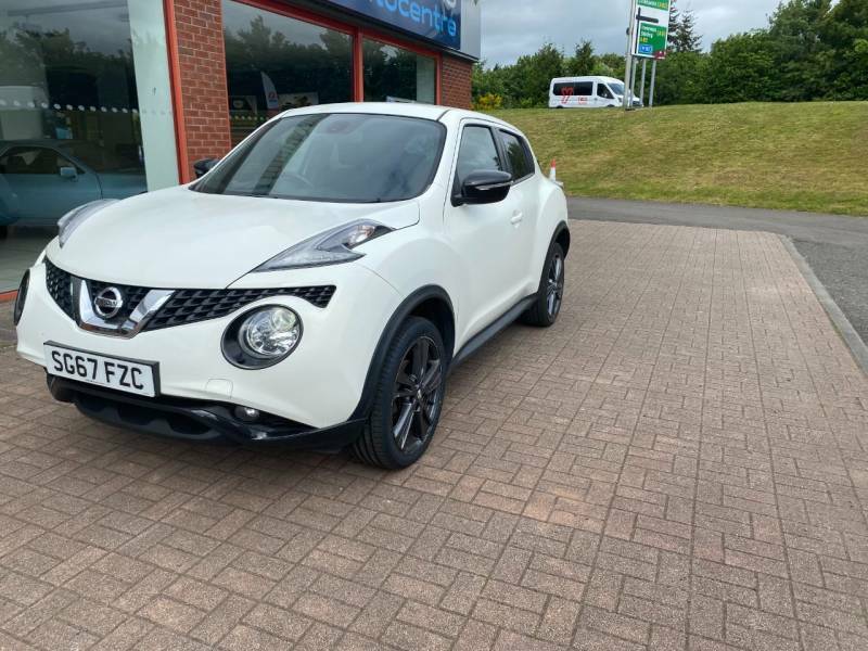 Nissan Juke N-connecta Style 1.2 Dig-t - 2017 67 SG67FZC White #2