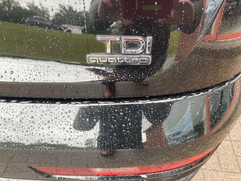 Audi Q3 S Line Edition Quattro 2.0 Tdi - 2017 17 SW17UTG Black #4