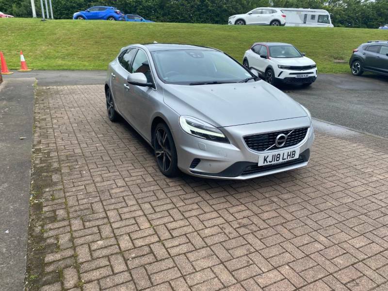 Volvo V40 R-design Pro D3 150 Silver