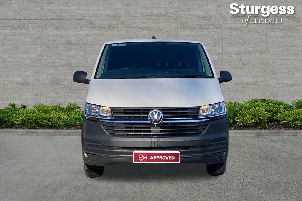 Volkswagen Transporter 2L Startline GJ71UOX White #2