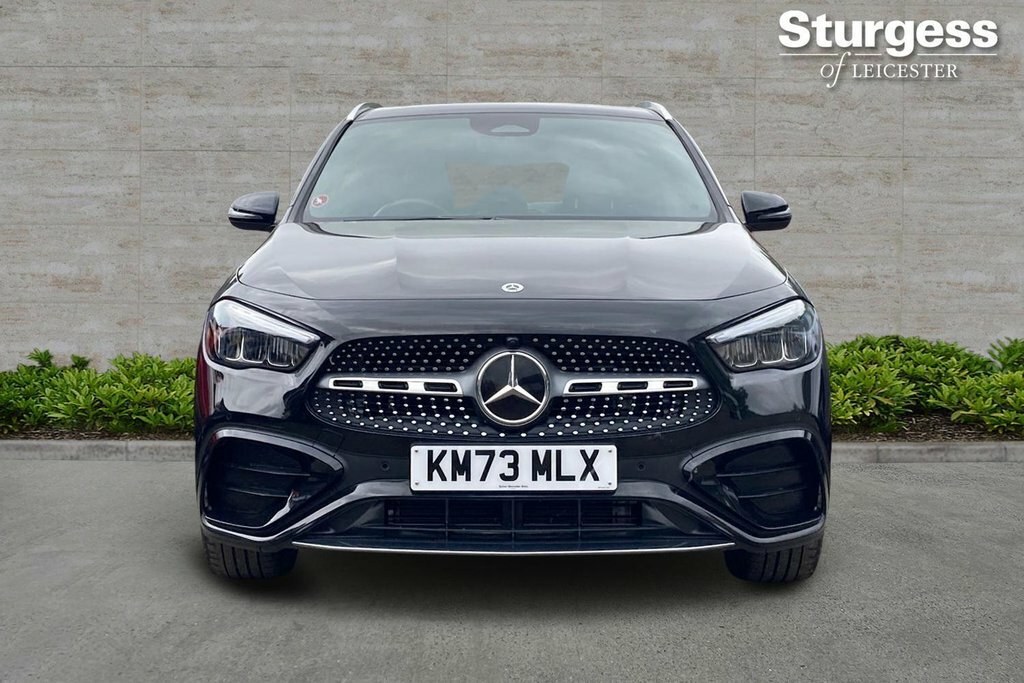 Mercedes-Benz GLA Class 2L Amg Line KM73MLX Black #2
