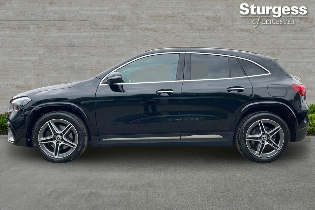 Mercedes-Benz GLA Class 2L Amg Line KM73MLX Black #4