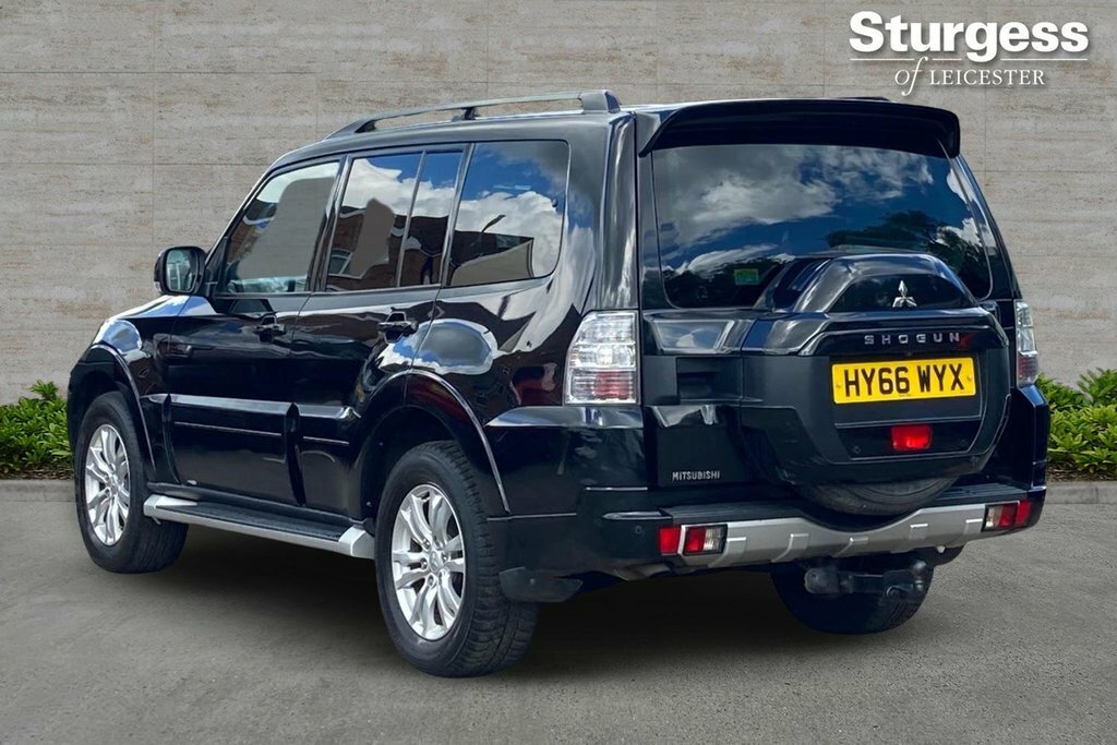 Mitsubishi Shogun 3.2L Di-d Barbarian 187 Bhp Black #7