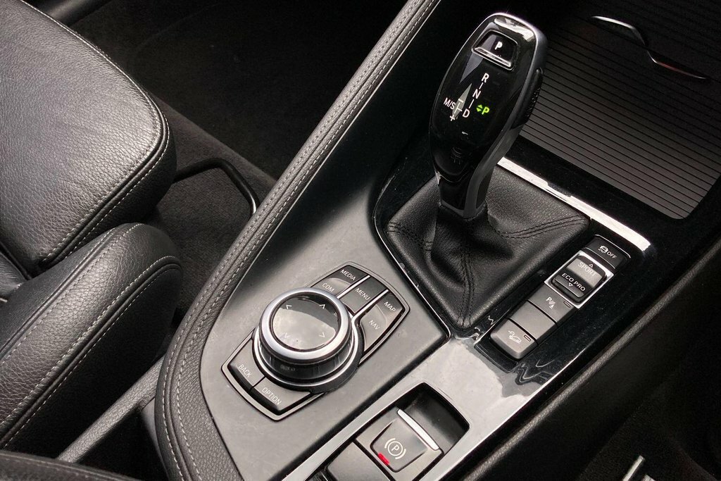 BMW X1 2.0 20D Sport Black #17